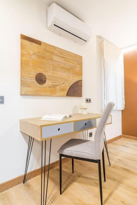 Apartamento Reformado Y Tranquilo Junto A Gran Via Madrid Extérieur photo